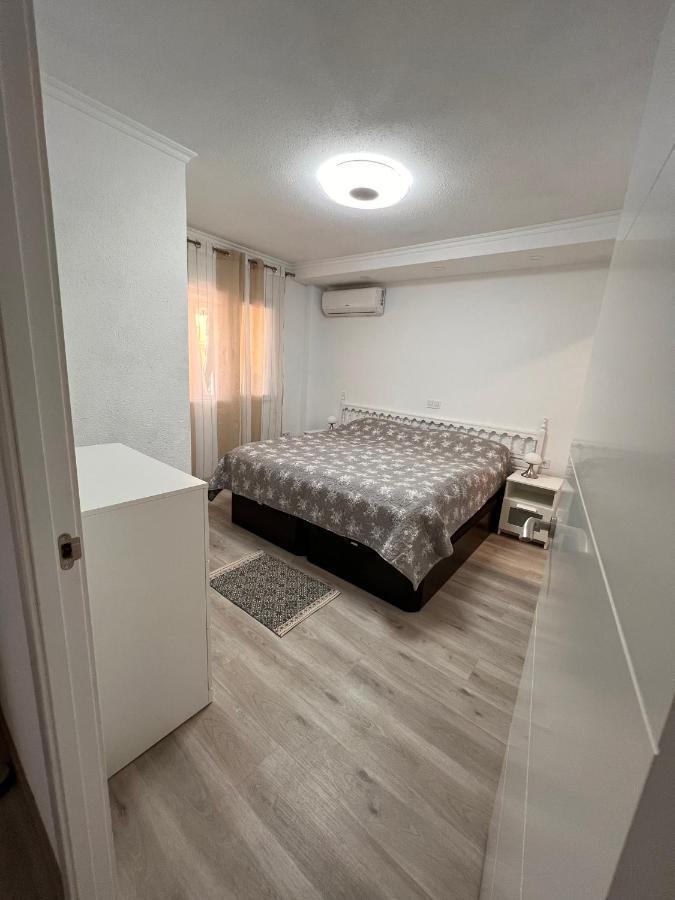 Orihuela Costa 3 Bdr Condo On La Zenia Beach With Patio 외부 사진